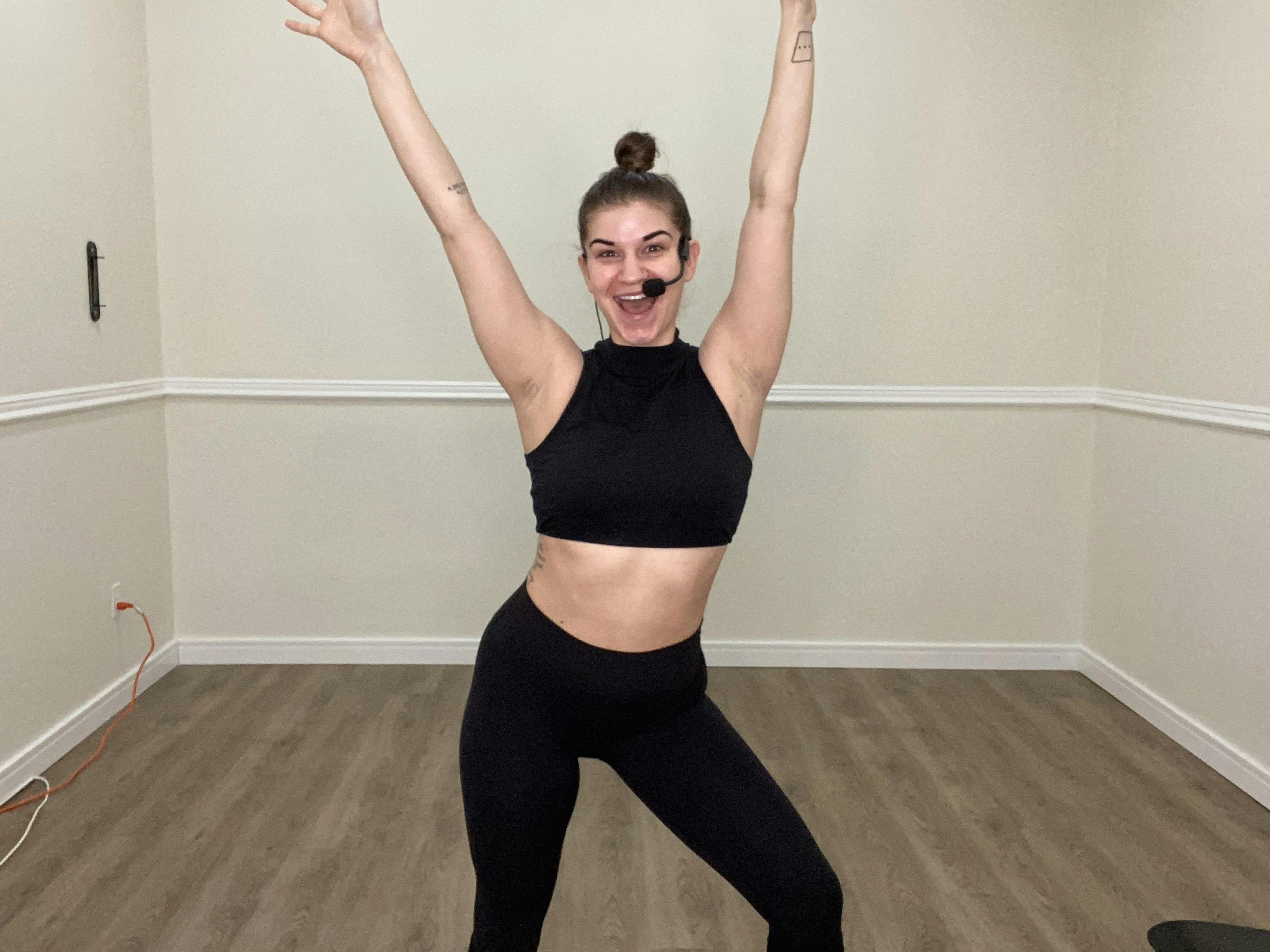 Mar 28 Sunday Service Barre Fat Burn ...